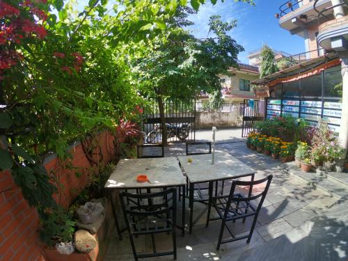 Un patio sau altă zonă în aer liber la Hotel Hakoniwa