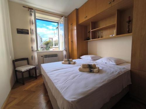 House Deša with a beautiful view on Old Town