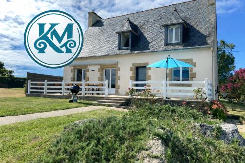 Villa 6 chambres proche plages tous commerces à pieds Spacieuse & Lumineuse orientée Sud à 700 m de la Baie du Kernic et du Casino Partouch Dans la charmante petite ville de Plouescat, quartier calme, tous commerces à pieds restaurants, bars, boulangerie