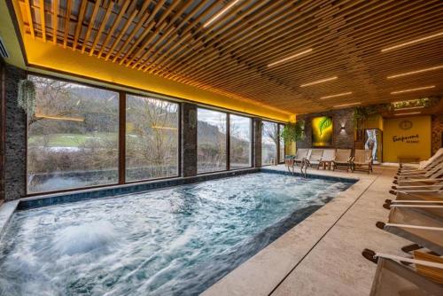 Piscina a Complex Barite o a prop