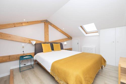 Charming Campo de Ourique Duplex