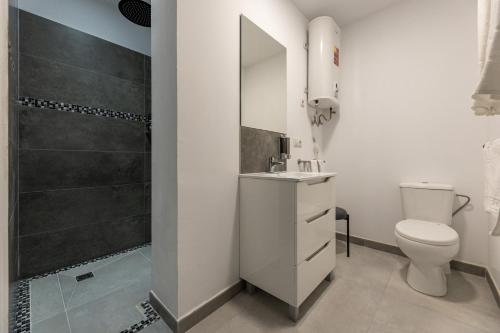 SUITES 107 Evalia Rooms