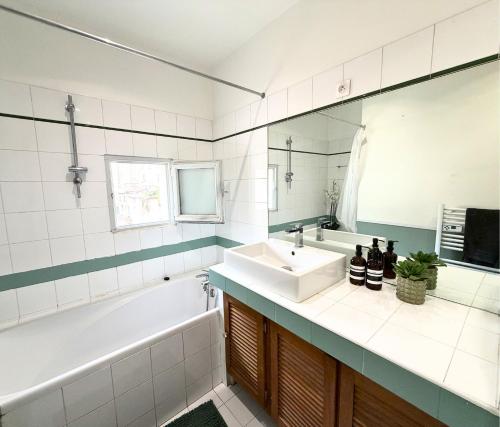 Cosy appartement 4 pers - Rooftop de 40m2 - Centre-ville - Clim