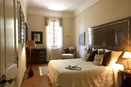 Domaine de Rhodes - 5 Chambres et 7 locations de vacances photo 13