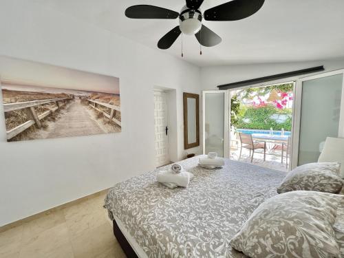 58 - villa 4 chambre piscine prive proche de la mer a Cancelada