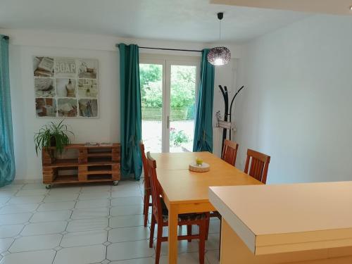 Foto de la galeria de Location calme a Cournon-d'Auvergne