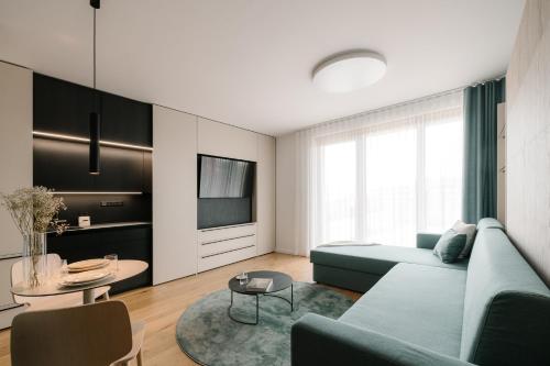 Zwirn Downtown Apartment