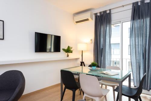 Renovated and Contemporary Apartment Near Paseo de Gracia