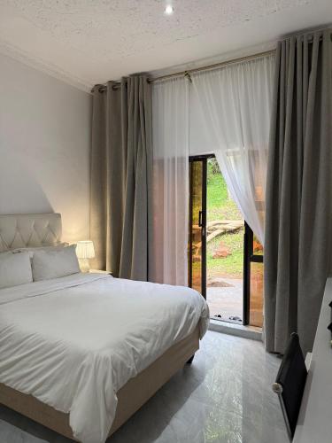 Ryans Guest House Shawasha Hills Studio