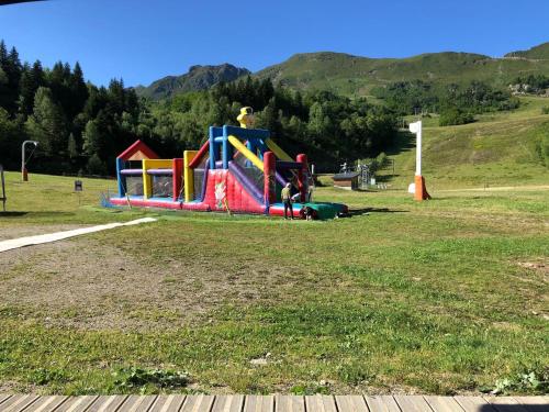 Charmant studio aux pieds des pistes