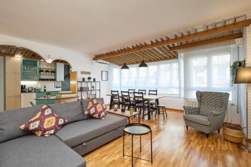 Family-friendly Oasis in the City Center