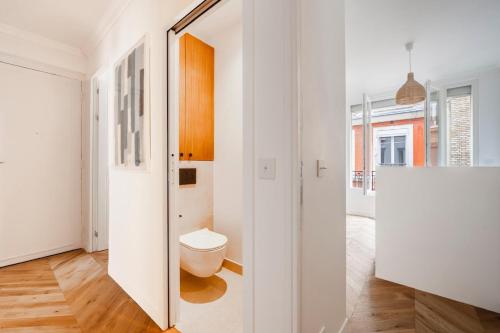 We Parisian Les Invalides Cozy Home