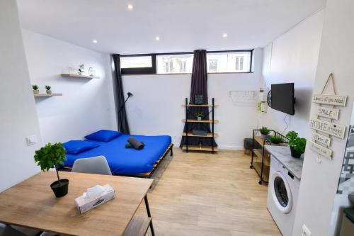 Studio avec terrasse