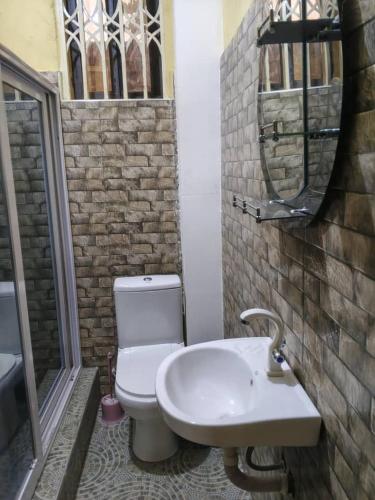 Kupatilo u objektu Cyjevic Plaza