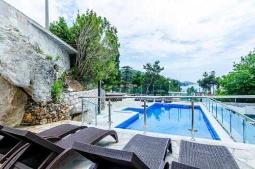TEO's Apartments & Rooms
