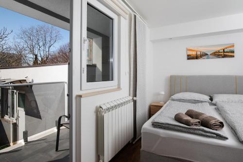 Apartments Emilia Medulin