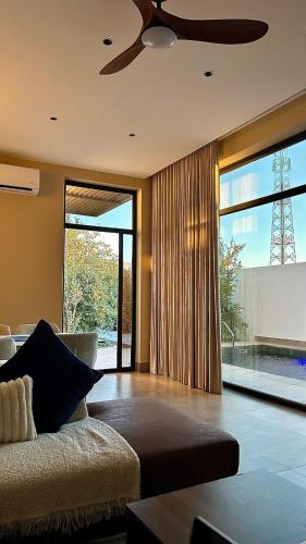 Легло или легла в стая в JA Accom