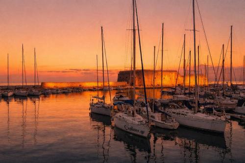 Private Sailing Cruise from Heraklion Marina