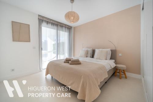 The Oasis at Las Lomas - Pool and Sea Views, Fuengirola