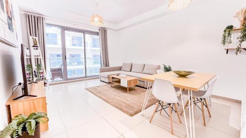 Seabreeze 1BHK Apartment at Pacific Al Marjan Island