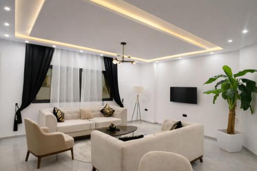 Charming and modern 3-Bedroom Apartment