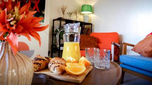 Near Uni and Hospital - Long Stays - Fast Wi-Fi - 15 Mins to City photo 13