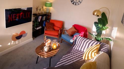 Near Uni and Hospital - Long Stays - Fast Wi-Fi - 15 Mins to City photo 38