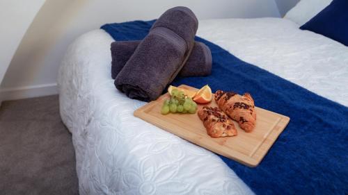 Near Uni and Hospital - Long Stays - Fast Wi-Fi - 15 Mins to City photo 24