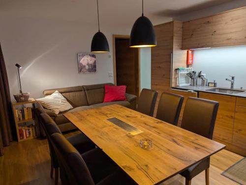 Chalet Alpenhof Bettmeralp - whole apartment for up to 5 people
