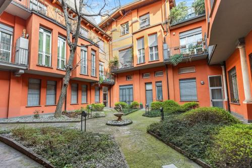 Metro Duomo - Central Station - Loft AC and WiFi