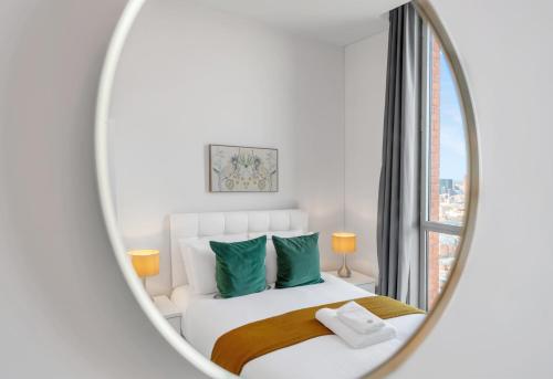 Urban City Suites - JQ Rise Penthouse, 3 bed photo 8