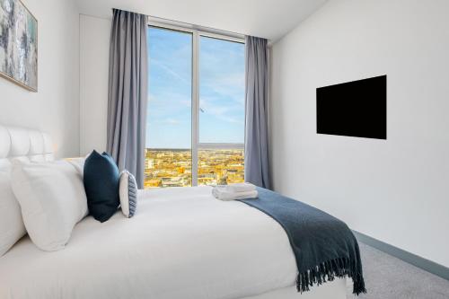 Urban City Suites - JQ Rise Penthouse, 3 bed photo 50