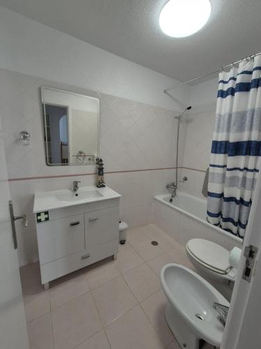 Sea View Apartment in Armação de Pêra