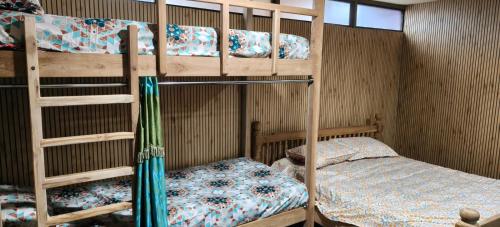 Blue Bell Banquet Halls & Home Stay, Backpackers Hostel