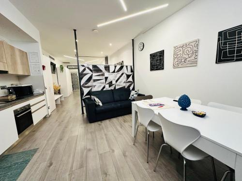 San Saba Street Apartment 46