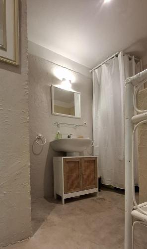 Domaine de Rhodes - 5 Chambres et 7 locations de vacances photo 88