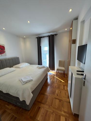 Duje & Roko Apartments