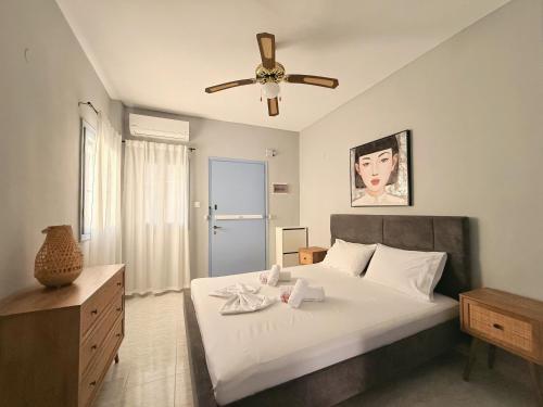 Costa Beach Front Apartment in Pefkochori