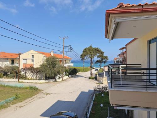 Angelika Beach Front Apartment in Polychrono