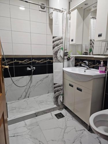 Bany a Apartman Iman1