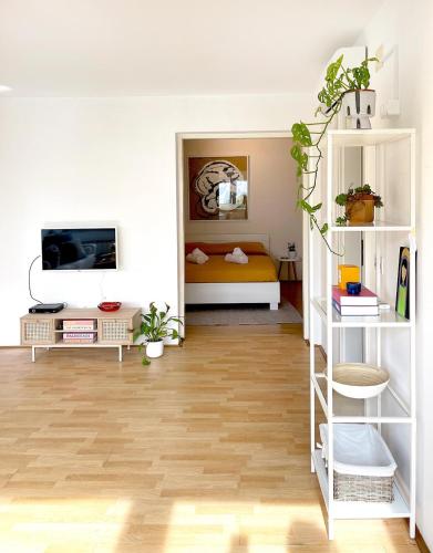 Bright apartment Milda