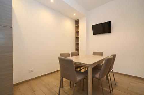 3 Rooms Flat, 15 Minutes from Navigli-Humanitas