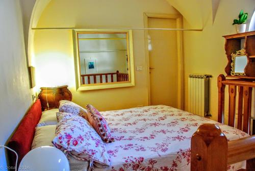 Antonia's home