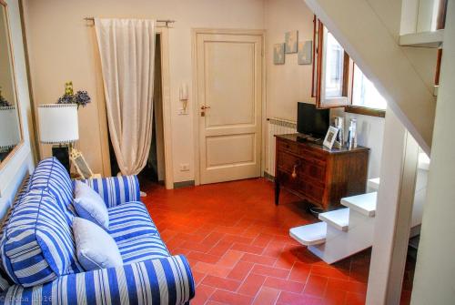 Antonia's home