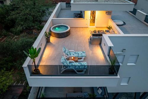 Deluxe apartment Anelle with jacuzzi
