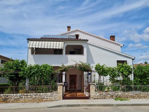 Midsomer Apartments Poreč