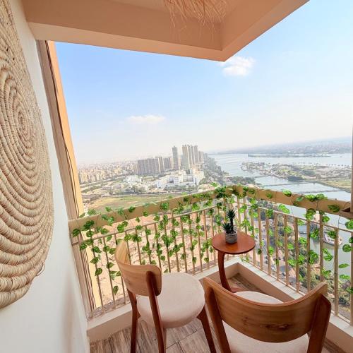 Luxury 3BR Maadi Apartment Jacuzzi & Panoramic Nile View