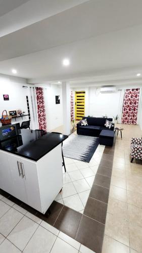 JoyAnn's Cozy Escape