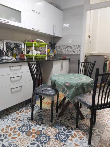 Dapur atau dapur kecil di Appartcirta