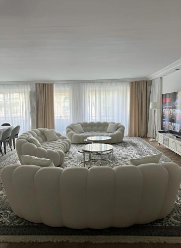 Arc de Triomphe - Prestigious 3BR - Terrace